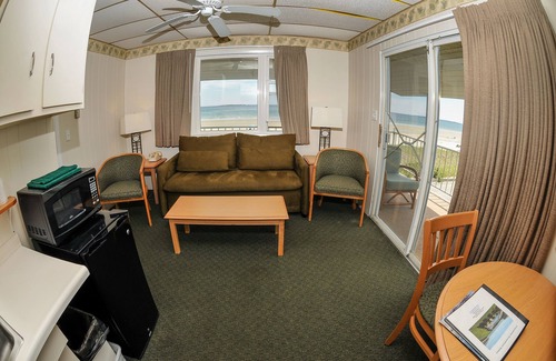 Old Orchard Beach Hotel | Friendship Oceanfront Suites