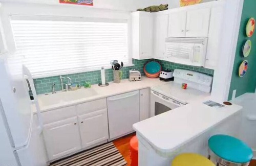 Bonito Boathouses Cabaña | Fripp Island Fire Fly Shack a golf/beach getaway!