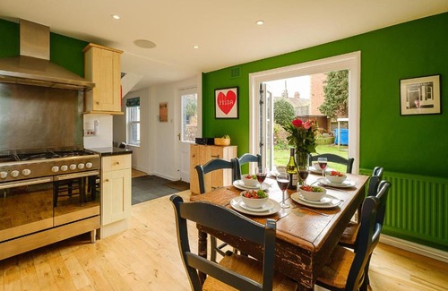 Leiston Casa | Frogmore Cottage