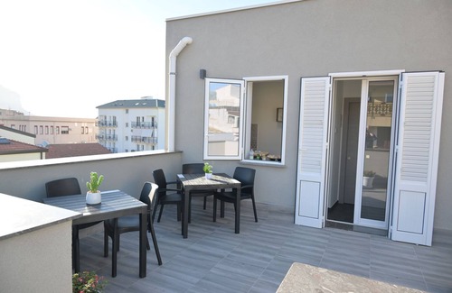 Villa Grazia di Carini Casa | From 'nfacci triple room