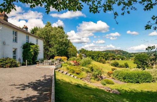 Bala Casa | Fron Dderw