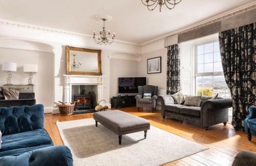 Bala Casa | Fron Dderw