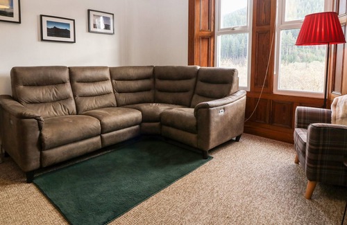 Corris Casa | FRON GOCH, pet friendly, character holiday cottage in Corris