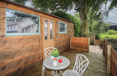 Pentraeth Casa | Fron Goch Shepherd's Hut