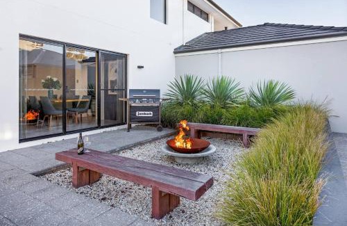 Dunsborough Casa | Front 9 - A Luxury Golf Lovers Getaway