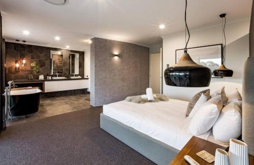 Dunsborough Casa | Front 9 - A Luxury Golf Lovers Getaway