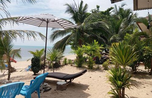 Bang Po Casa | FRONT BEACH FISHER HOUSE BANGPOR BEACH MAENAM-Koh Samui