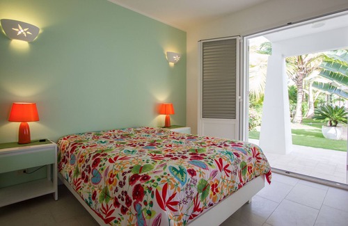 Dominicus Apartamento | FRONT CARIBBEAN OCEAN , APARTMENT WITH GARDEN & POOLS & OCEAN ENTRYS