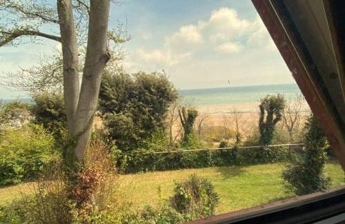 Martin Chalet De Esquí | FRONT LINE Chalet with OPEN Sea Views & Swimming Pool in Kingsdown No14