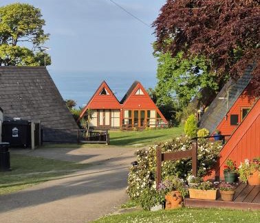 Martin Chalet De Esquí | FRONT LINE Chalet with OPEN Sea Views & Swimming Pool in Kingsdown No14