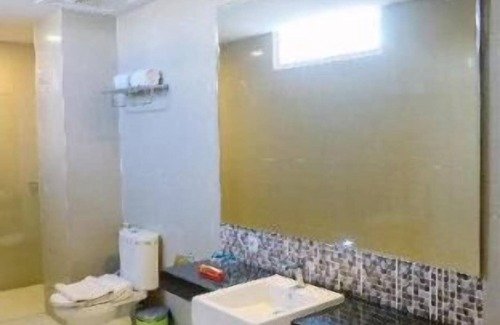 Pamekasan Hotel | Front One Hotel Pamekasan Madura