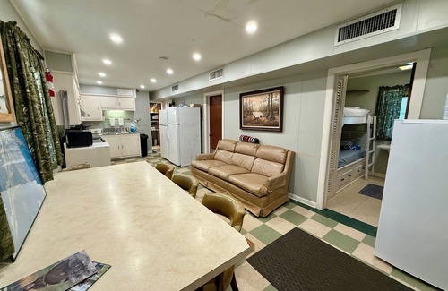 Venice Alquiler De Eote | FRONT ROW VENICE MARINA 3 Beds 1 Bath Sleeps 11 HUGE FRONT DECK W/D ICE WIFI TV