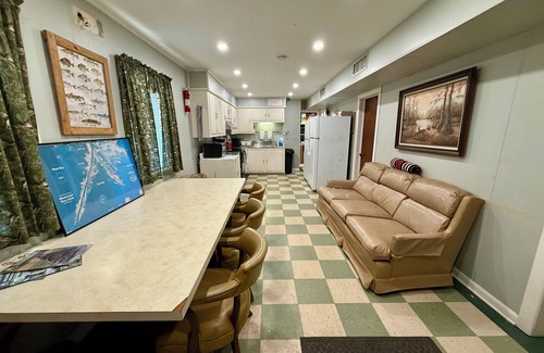 Venice Alquiler De Eote | FRONT ROW VENICE MARINA 3 Beds 1 Bath Sleeps 11 HUGE FRONT DECK W/D ICE WIFI TV