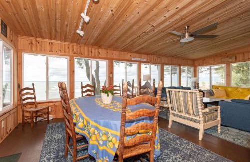 Covert Casa | Front seat view of Lake Michigan for beautiful sunsets and crashing waves