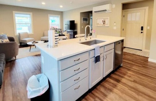 Poulsbo Apartamento | Front Street Suite
