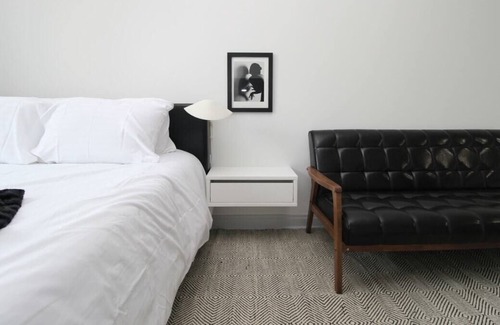 East Hyde Park Apartamento | Frontdesk | 1 BR Apt near University of Chicago