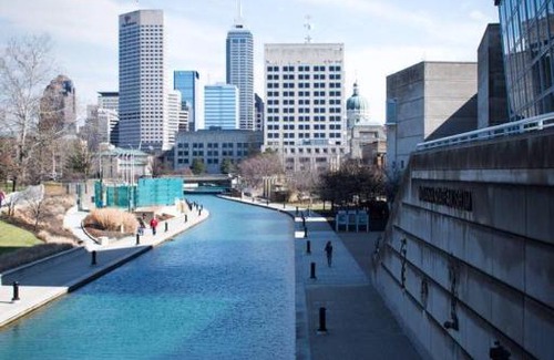 Renaissance Place Apartamento | FRONTDESK 1010 Central Apts Downtown Indy