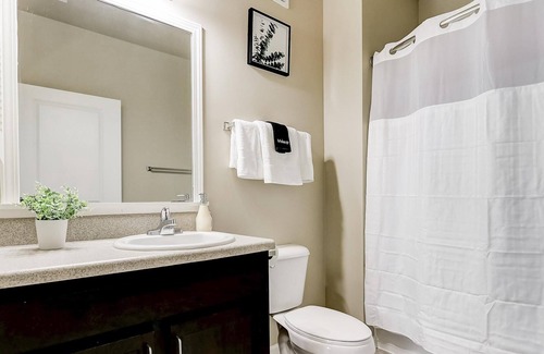 Roseland Apartamento | Frontdesk | 2 BR in Roseland