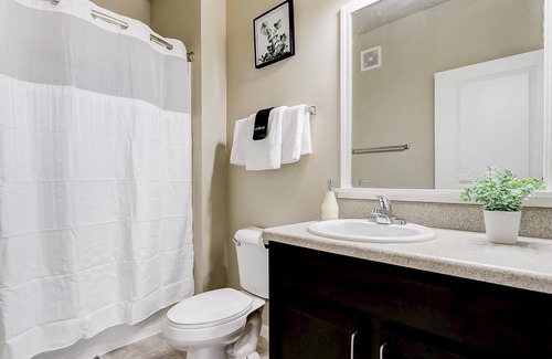 Roseland Apartamento | Frontdesk | 2 BR in Roseland