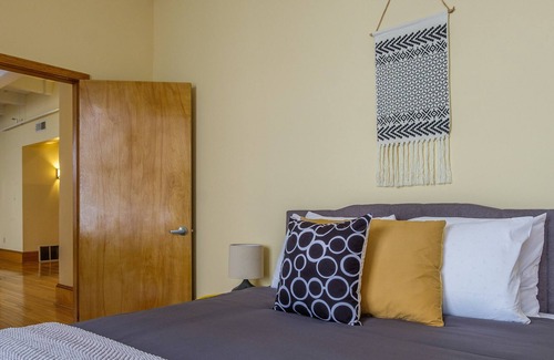 Gateway District Apartamento | FRONTDESK 2063 East 4th Street Apts Downtown Cleveland