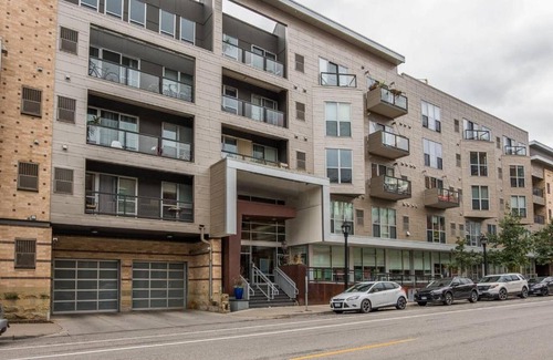 Mill District Apartamento | FRONTDESK 225 Portland Ave Mill District Downtown Apts