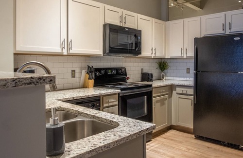 North Shore Apartamento | FRONTDESK 300 Heinz St Apts Pittsburgh