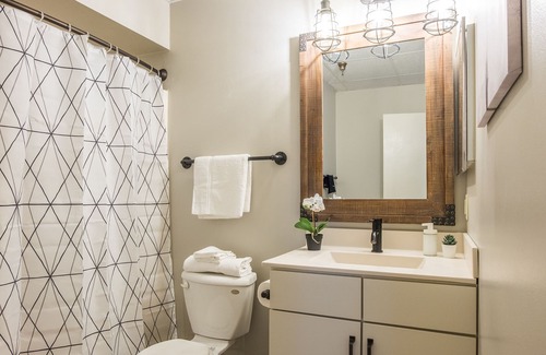 Warehouse District Apartamento | FRONTDESK 50 4th Ave Apts North Loop Warehouse District