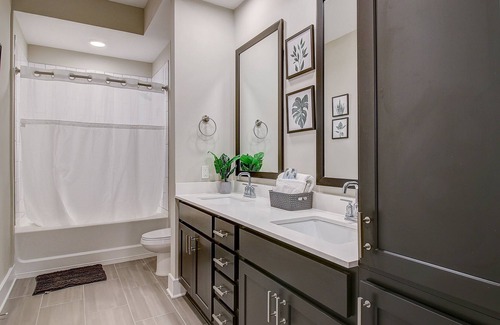 Third Ward Apartamento | FRONTDESK 500 West Trade Apts Fourth Ward Charlotte