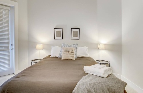 Charlotte Condominio | FRONTDESK Berkshire Dilworth Apts Midtown Charlotte