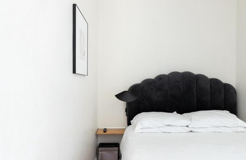 West Town Apartamento | FRONTDESK Classic Studio Apt in West Town