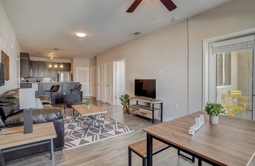 Five Points South Apartamento | FRONTDESK Flats on 4th Apts Downtown Birmingham