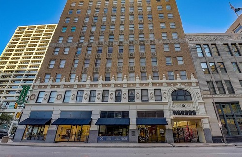 Downtown Fort Worth Apartamento | FRONTDESK Historic Electric Bldg Apts Downtown Fort Worth