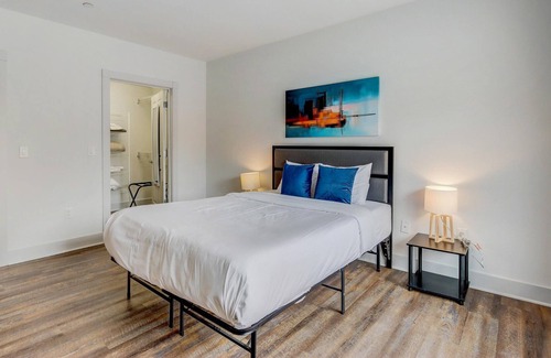 Historic Third Ward Apartamento | FRONTDESK Jefferson Block Apts Third Ward Milwaukee