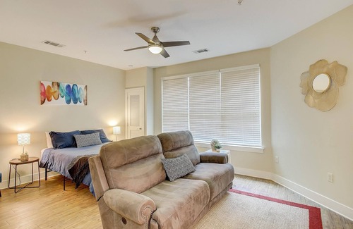 SouthPark Apartamento | Frontdesk - Mezzo 1 Southpark Apts Charlotte, NC