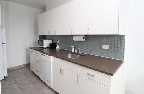 East Hyde Park Apartamento | Frontdesk | Modern 1 BR Apt by Promontory Point