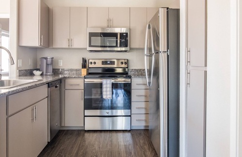 Paradise Valley Village Apartamento | FRONTDESK North Scottsdale Paradise Valley Apts