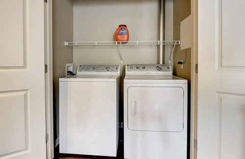 Roseland Apartamento | Frontdesk | 2 BR Close to Notre Dame