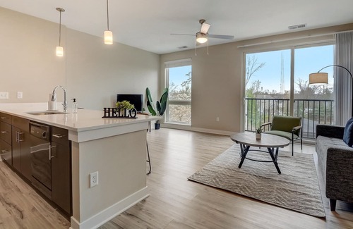 Indianapolis Apartamento | FRONTDESK Park 66 Flats Broad Ripple Indianapolis