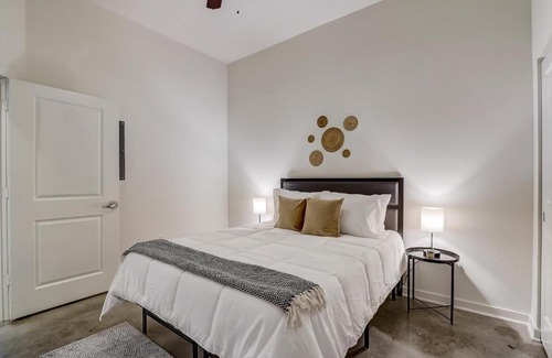 River Market Apartamento | FRONTDESK RM West Apts River Market Dist Kansas City