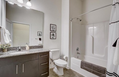 River Market Apartamento | FRONTDESK RM West Apts River Market Dist Kansas City