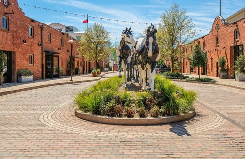 Fort Worth Apartamento | FRONTDESK Southside District Apts Downtown Fort Worth