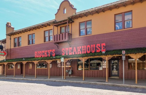 Fort Worth Apartamento | FRONTDESK Southside District Apts Downtown Fort Worth