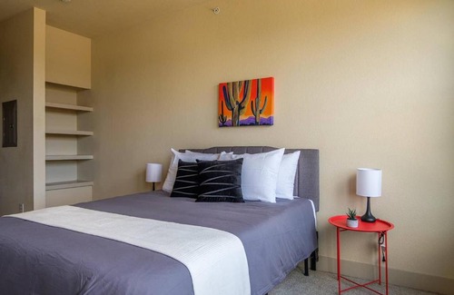 Downtown Fort Worth Apartamento | FRONTDESK The Depot Apts Downtown Fort Worth