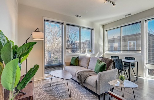 West Philadelphia Apartamento | FRONTDESK The Hub at 31 Brewerytown Apts Philadelphia
