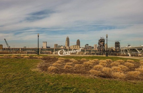 Cleveland Apartamento | Frontdesk Waterfront Apts Downtown Cleveland