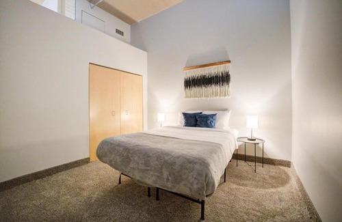 Cleveland Apartamento | Frontdesk Waterfront Apts Downtown Cleveland