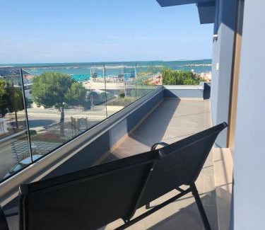 Villamarina Cama Y Desayuno | Frontemare Appartamenti e Camere ELISABETTA