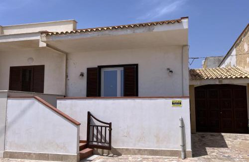 Tre Fontane Apartamento | Frontemare