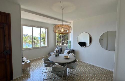 Mazzaro Apartamento | FronteMare & MariMare Isola Bella Apartment by Taormina Holidays