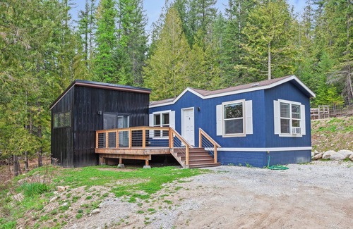 Sagle Casa | Fry Creek Forest Escape w/ High Speed Internet - Enjoy the Beauty of North Idaho